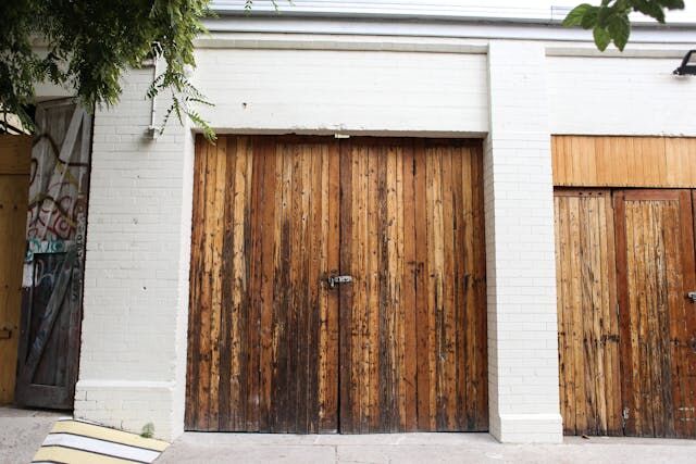 Simple Ways to Find Garage Door Installation Locally Near Tacoma